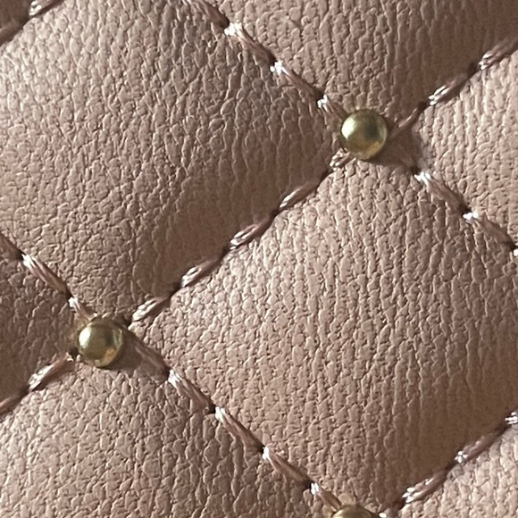Pale pink quilted with pearls wallet. Measures approximately by 4 inches. NWOT - Picture 3 of 7